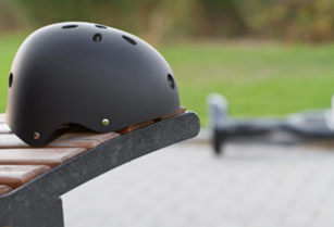 使電動(dòng)車控制器具有輸出端短路保護(hù)功能